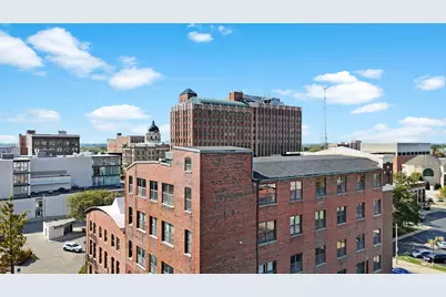 209 E Washington Street #5, Bloomington, IL 61701 - Photo 61