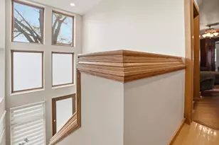 15 Manchester Ln, Elmhurst, IL 60126 - Photo 13