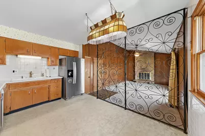 626 Burdette Avenue, Glendale Heights, IL 60139 - Photo 9