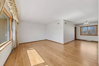 626 Burdette Avenue, Glendale Heights, IL 60139 - Photo 13