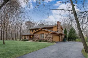 14660 Silver Lake Dr, Orland Park, IL 60462 - Photo 3