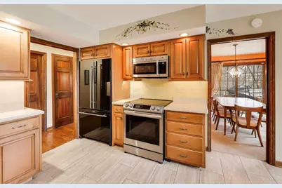 14660 Silver Lake Drive, Orland Park, IL 60462 - Photo 17