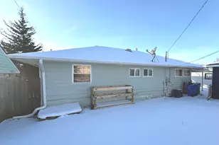 2106 Tepee Ave, Carpentersville, IL 60110 - Photo 15