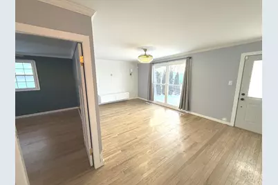 2106 Tepee Avenue, Carpentersville, IL 60110 - Photo 7