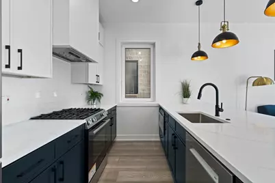 2636 W Evergreen Avenue #2, Chicago, IL 60622 - Photo 9