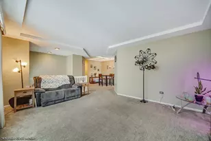 6727 181st St, Tinley Park, IL 60477 - Photo 3