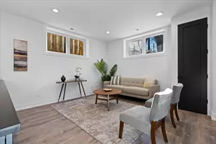 2636 W Evergreen Ave, Chicago, IL 60622 - Photo 21