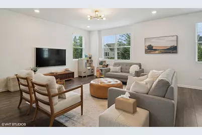 2709 Lily Lane, Rolling Meadows, IL 60008 - Photo 5