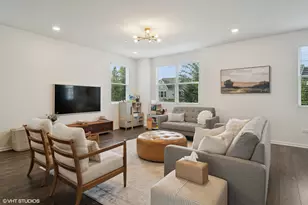 2709 Lily Ln, Rolling Meadows, IL 60008 - Photo 5