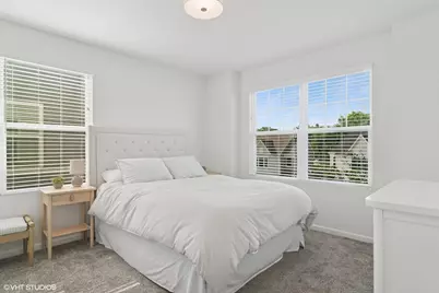 2709 Lily Lane, Rolling Meadows, IL 60008 - Photo 15