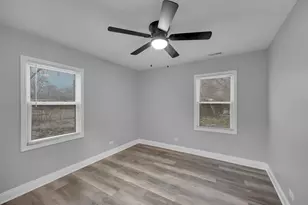 2129 219th St, Sauk Village, IL 60411 - Photo 11