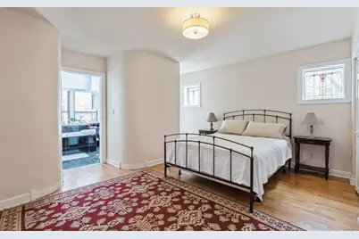 645 W Bittersweet Place #1, Chicago, IL 60613 - Photo 7