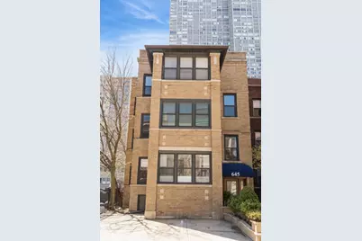 645 W Bittersweet Place #1, Chicago, IL 60613 - Photo 1