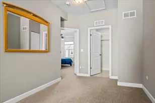 1941 Kingsley Cir, Northbrook, IL 60062 - Photo 17