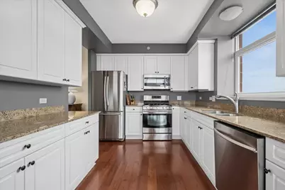 [Address not provided], Morton Grove, IL 60053 - Photo 7