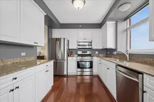 [Address not provided], Morton Grove, IL 60053 - Photo 7