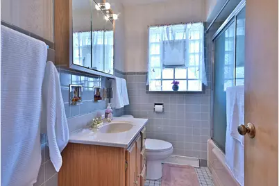 7421 W Oakton Street, Niles, IL 60714 - Photo 29