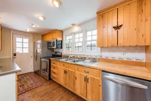 2205 13th St, Winthrop Harbor, IL 60096 - Photo 5