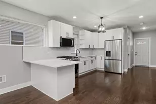 11348 S Stewart Ave, Chicago, IL 60628 - Photo 7