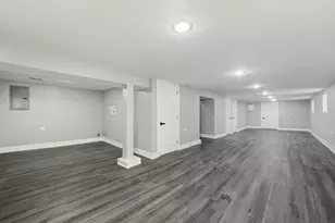 11348 S Stewart Ave, Chicago, IL 60628 - Photo 21