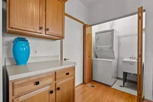 1534 W Cadillac Circle, Romeoville, IL 60446 - Photo 17