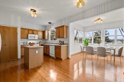 1534 W Cadillac Circle, Romeoville, IL 60446 - Photo 11