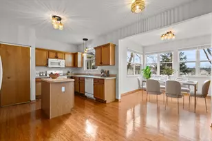 1534 W Cadillac Circle, Romeoville, IL 60446 - Photo 11