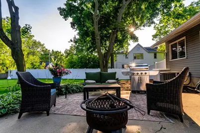 1353 E Palatine Road, Palatine, IL 60074 - Photo 5