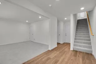 6275 Sandbelt Dr, Lisle, IL 60532 - Photo 3