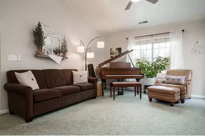 [Address not provided], Loves Park, IL 61111 - Photo 5