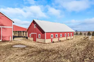 10256 Somonauk Rd, Hinckley, IL 60520 - Photo 27