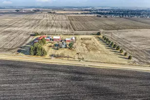 10256 Somonauk Rd, Hinckley, IL 60520 - Photo 43