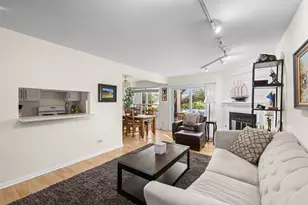 1376 Longacre Ln, Wheeling, IL 60090 - Photo 3