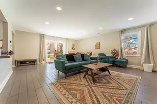 1700 N Linden Ave, Waukegan, IL 60085 - Photo 9