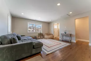 1700 N Linden Ave, Waukegan, IL 60085 - Photo 3