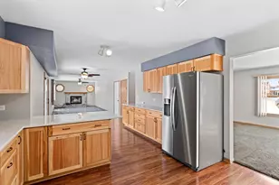 1136 10 Pin Ln, Zion, IL 60099 - Photo 9