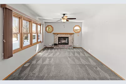 1136 10 Pin Lane, Zion, IL 60099 - Photo 11