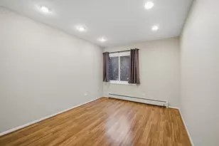 936 E Old Willow Rd, Prospect Heights, IL 60070 - Photo 13