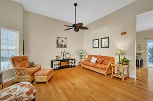 145 S Primrose Dr, Coal City, IL 60416 - Photo 5