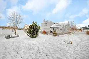 145 S Primrose Dr, Coal City, IL 60416 - Photo 31