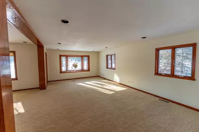 9709 Cunningham Road, Winnebago, IL 61088 - Photo 19