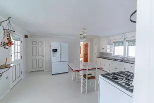 9709 Cunningham Rd, Winnebago, IL 61088 - Photo 13