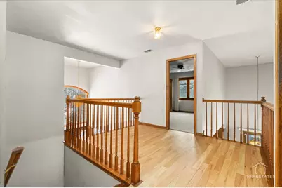 1190 Woodcreek Lane, Hoffman Estates, IL 60169 - Photo 21