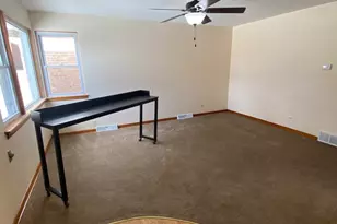 4517 Cracow Ave, Lyons, IL 60534 - Photo 3