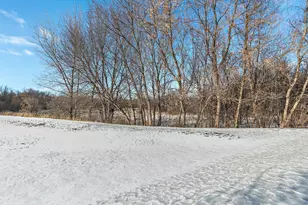 562 Gunnison Ct, Gilberts, IL 60136 - Photo 19