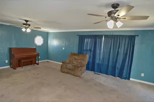 634 1st Ave, Ottawa, IL 61350 - Photo 7