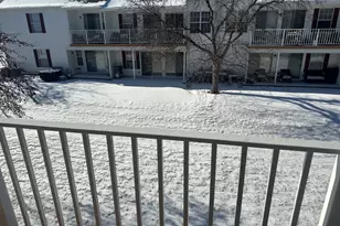 12 Truman Ct, Streamwood, IL 60107 - Photo 25