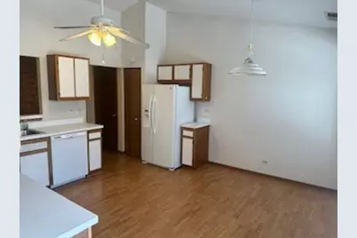 12 Truman Court #B, Streamwood, IL 60107 - Photo 11