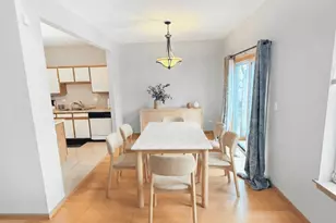 1533 Keystone Ct, Elgin, IL 60120 - Photo 5