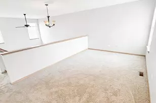 1533 Keystone Ct, Elgin, IL 60120 - Photo 11